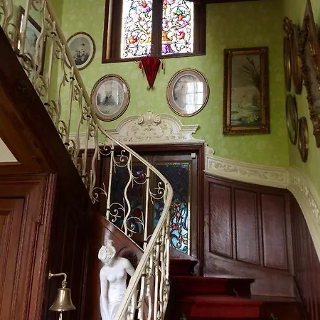 Oda ve Kahvaltı Chateau Du Mont Perreux
